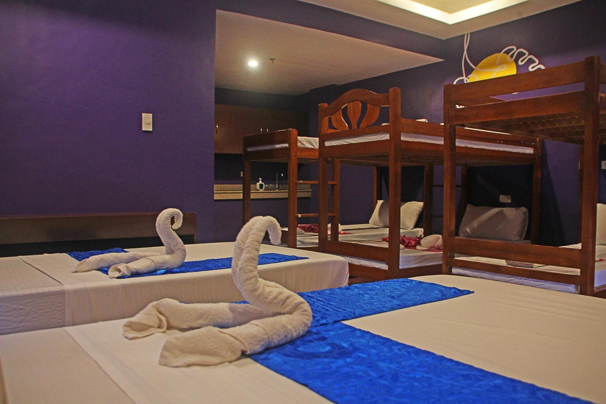 Hotel Palacio Puerto Princesa Esterno foto