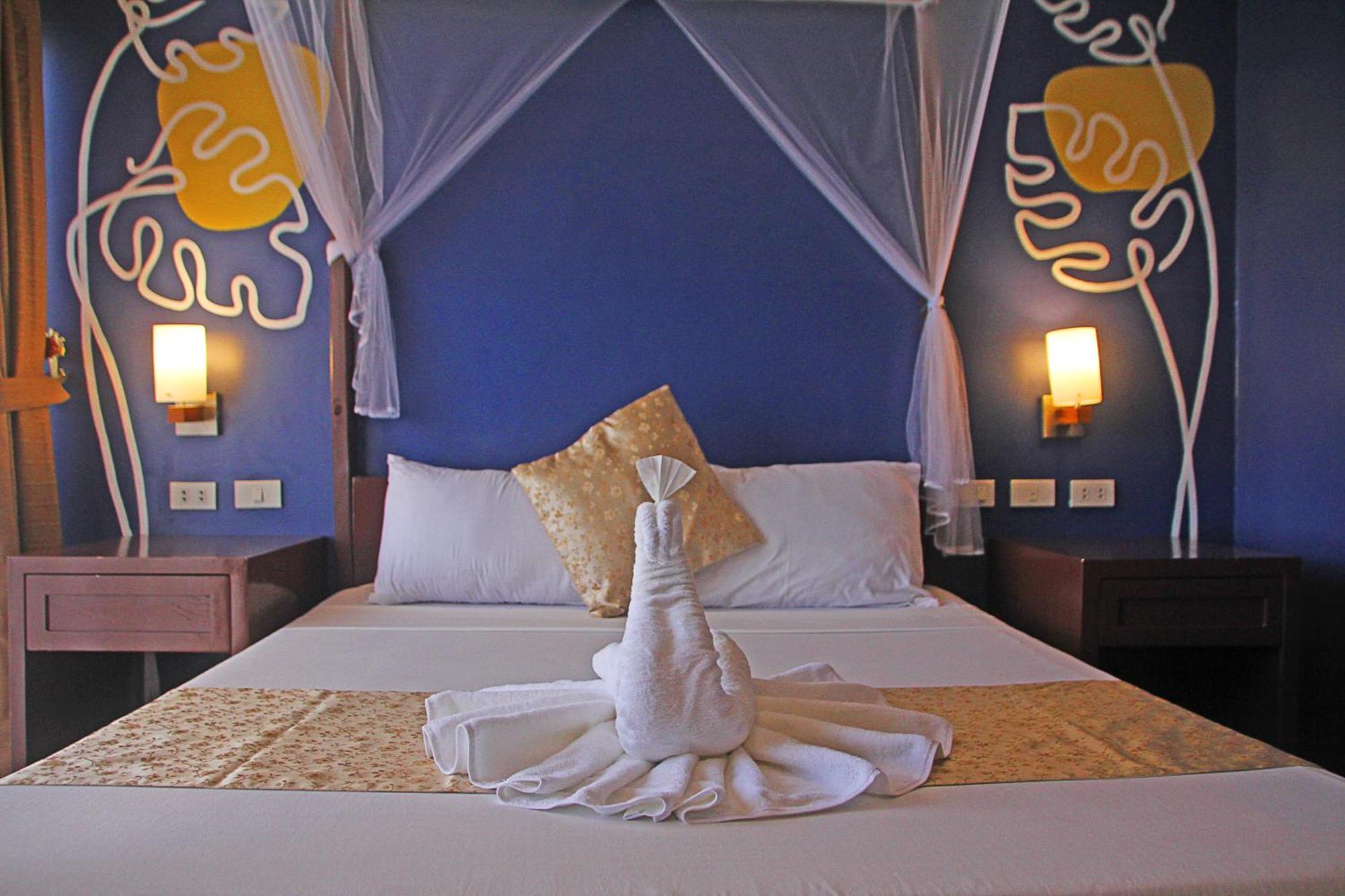 Hotel Palacio Puerto Princesa Esterno foto