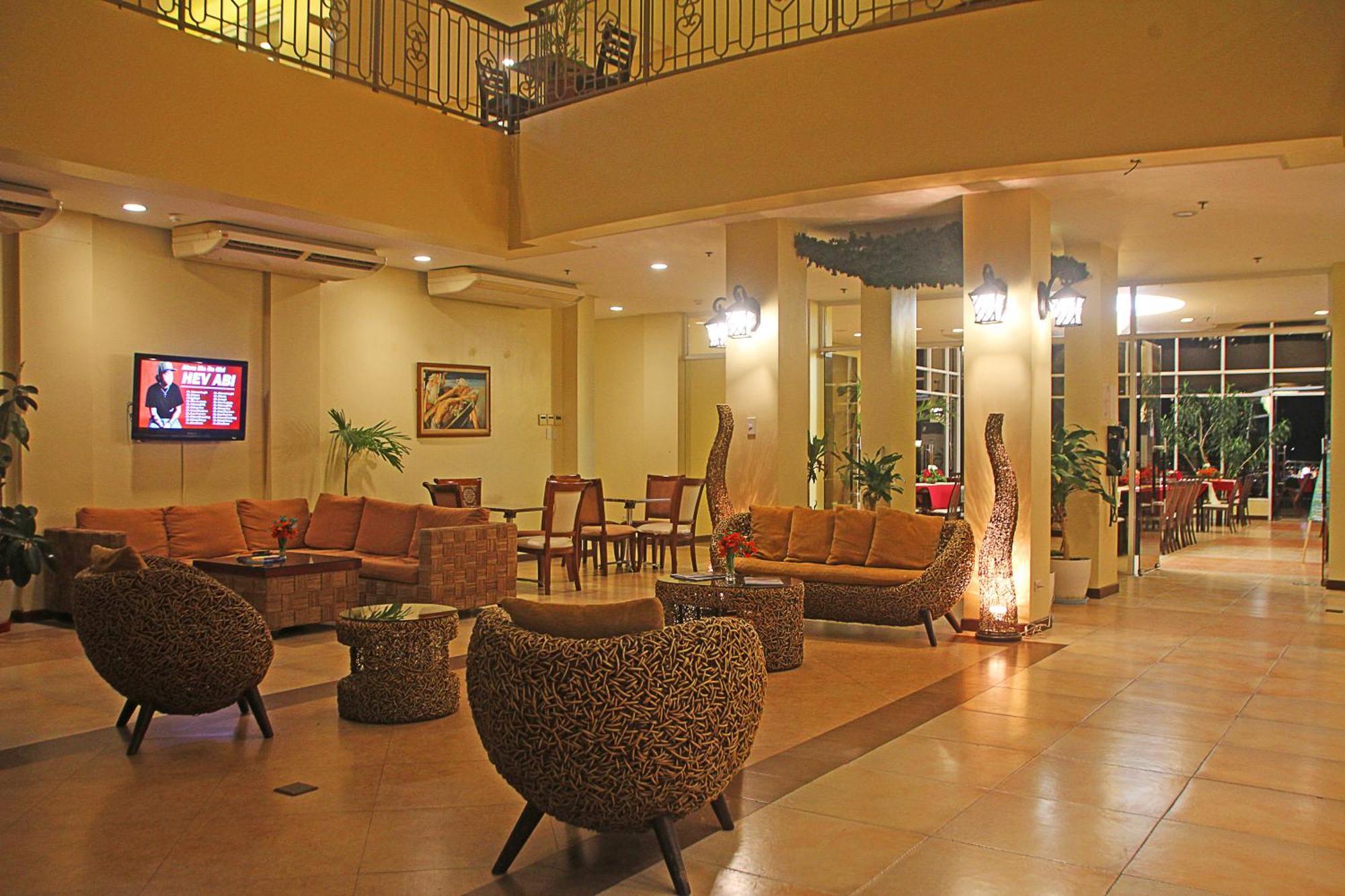 Hotel Palacio Puerto Princesa Esterno foto