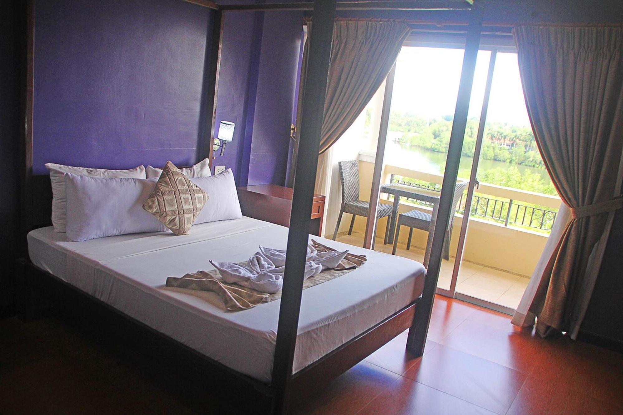 Hotel Palacio Puerto Princesa Esterno foto