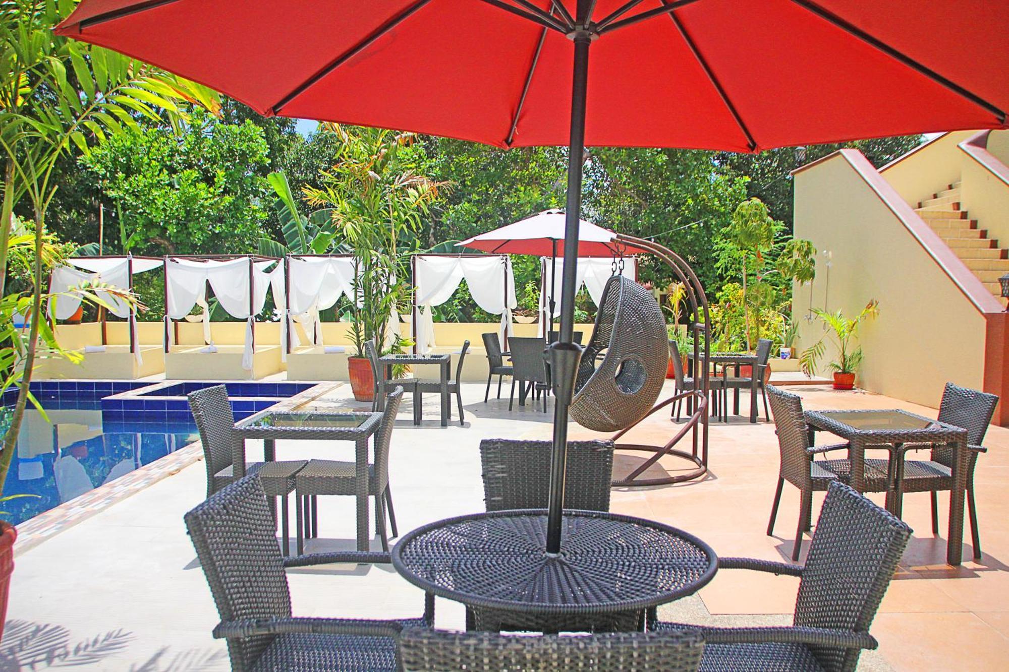 Hotel Palacio Puerto Princesa Esterno foto